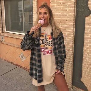 oversized t-shirt mystery box